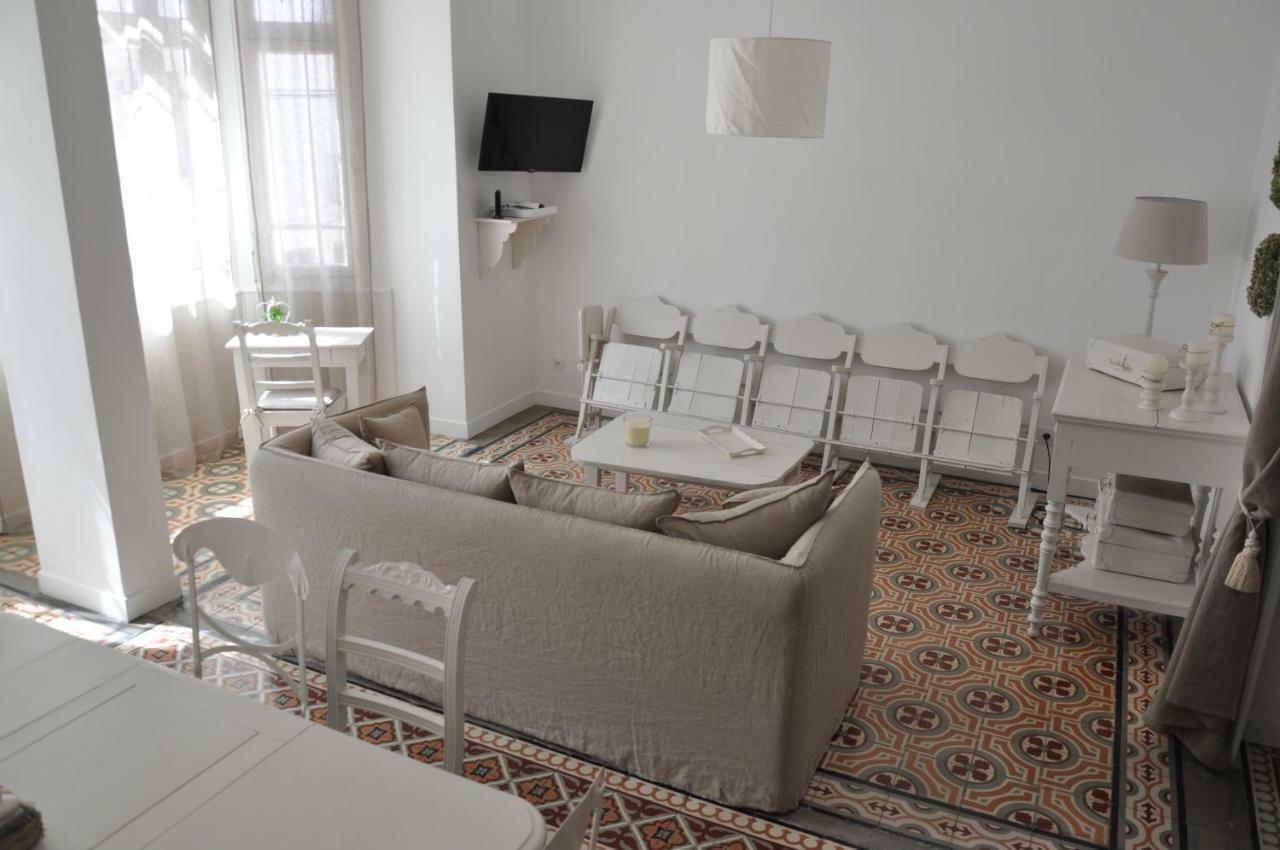 Le 27 Apartamento Perpinhã Exterior foto